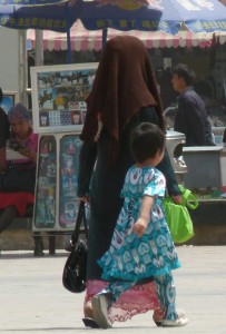 kashgar-china-women