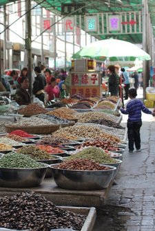 western-china-dunhuang-market