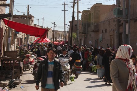 western-china-kashgar-local-market