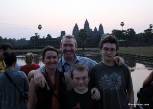 cambodia-angor-wat-dawn