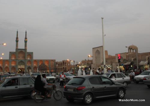 iran-yazd-town-center